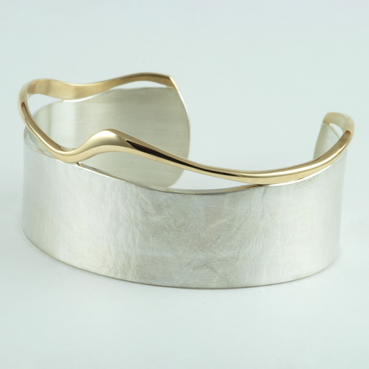 Wave Cuff