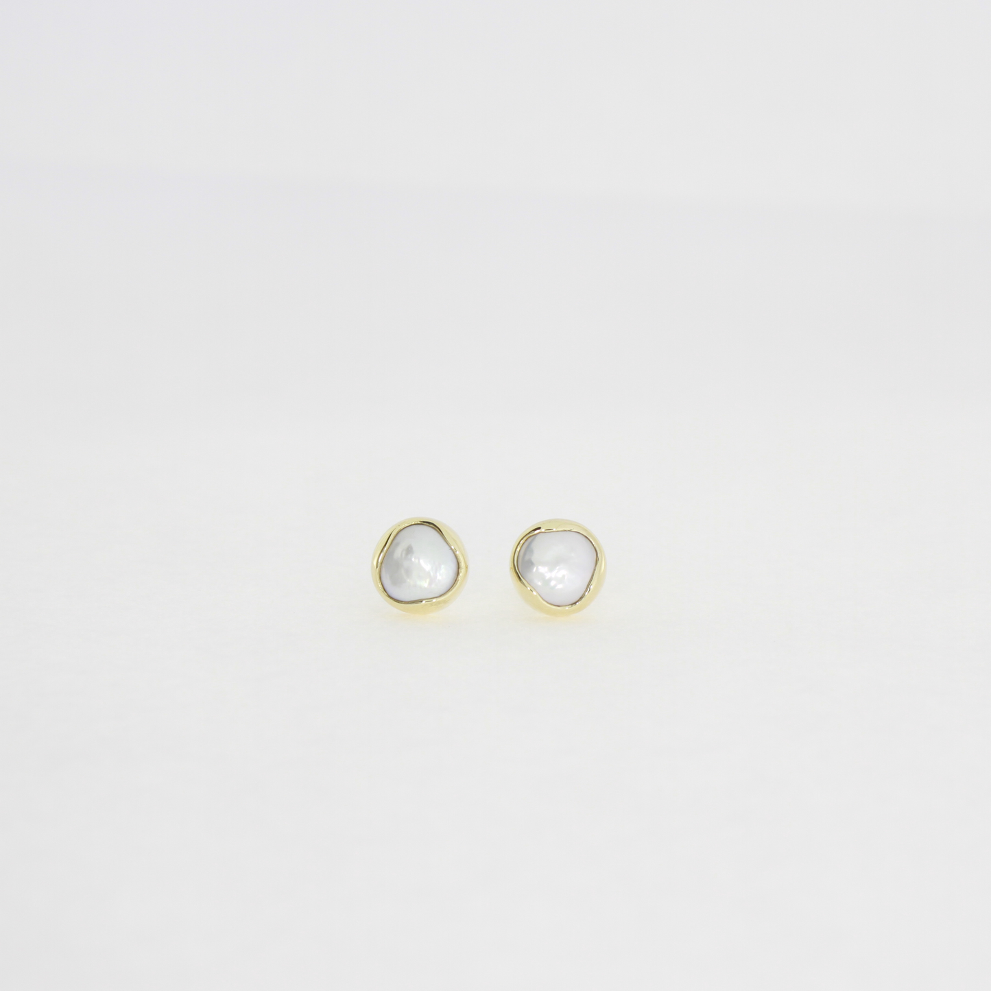 Freshwater Button Pearl Stud Earrings