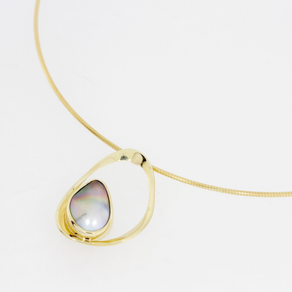 Abrolhos Island Mabe Pearl Pendant