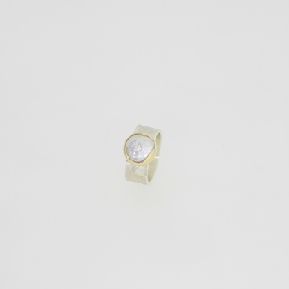 Freshwater Button Pearl Ring