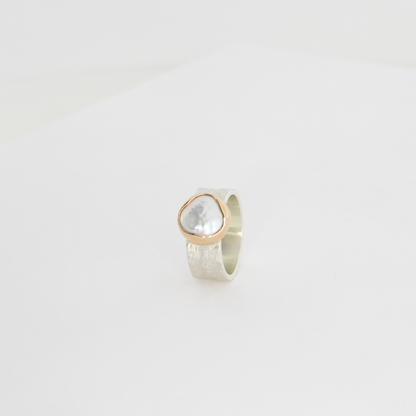 Freshwater Button Pearl Ring