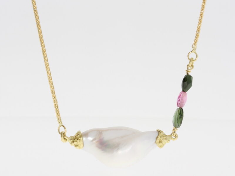 Baroque fwp pearl pendant with tourmalines 1000px